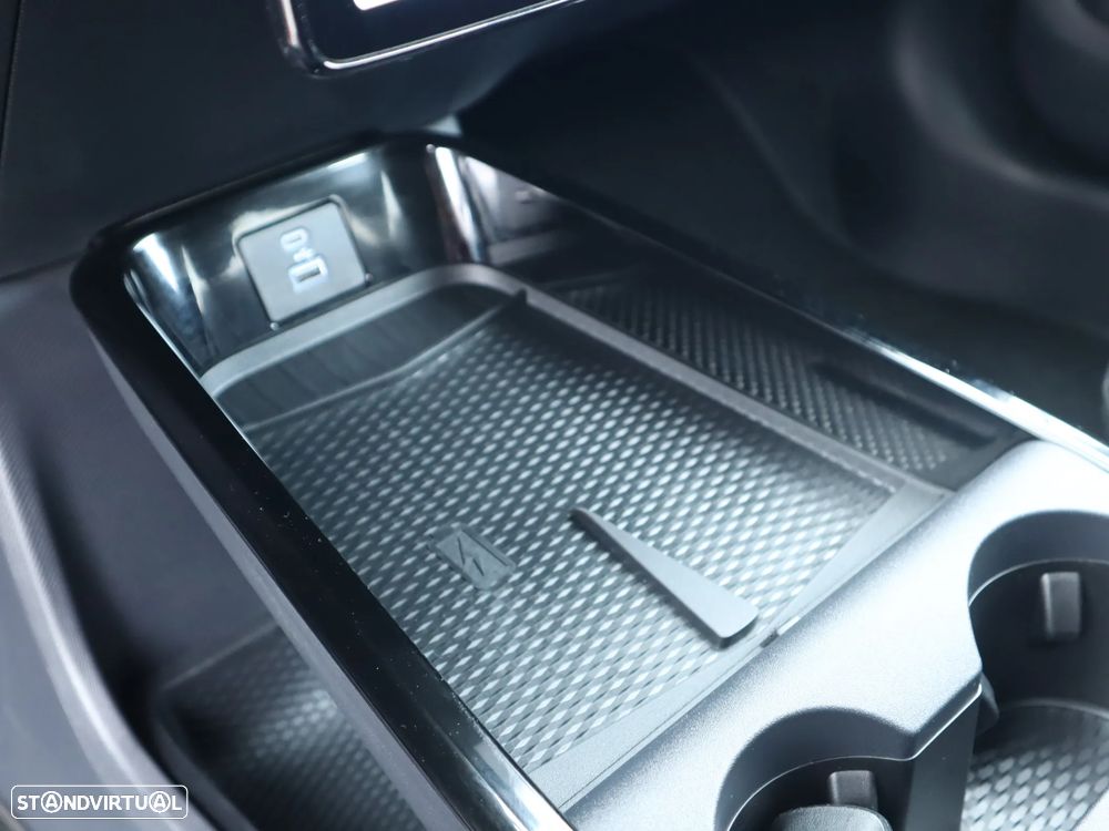 Ford Mustang Mach-E 75.7 kWh Base - 49