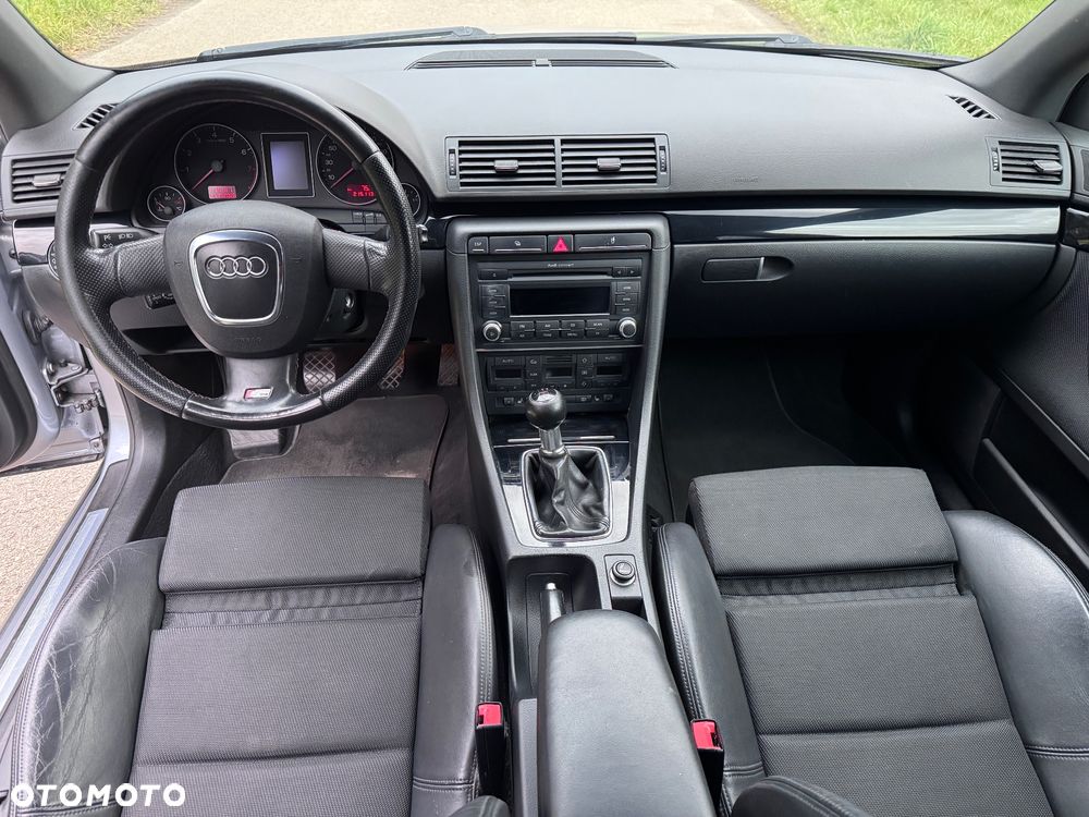 Audi A4 Avant 1.8 T - 30