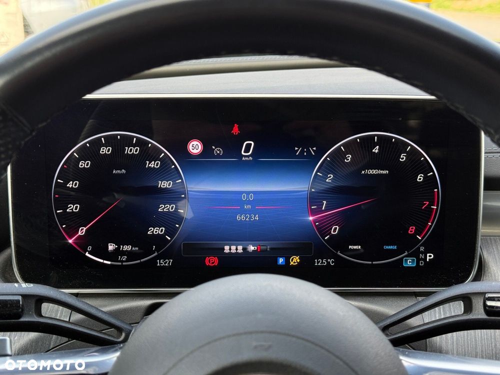 Mercedes-Benz Klasa C 200 mHEV 4-Matic AMG - 29