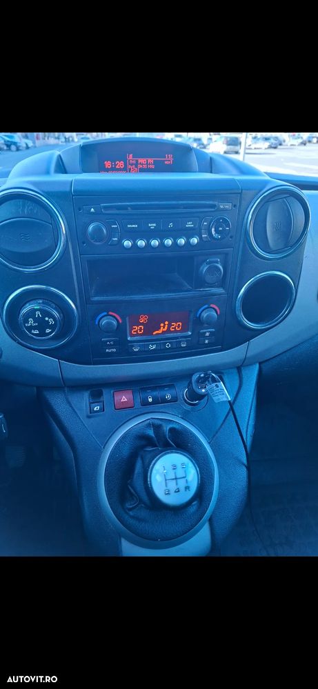 Peugeot Partner HDi FAP 110 Family - 6