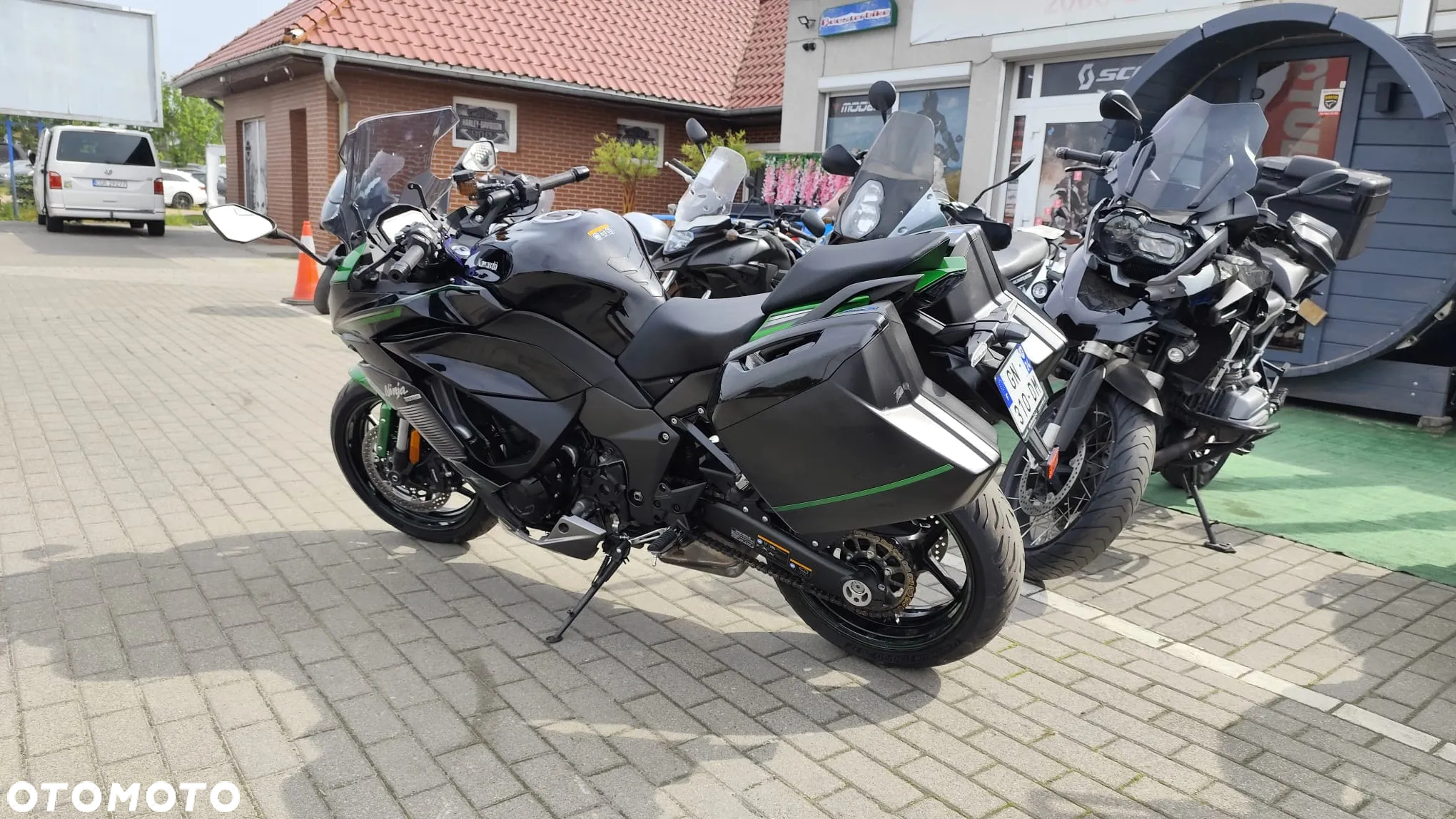 Kawasaki Ninja 1000 SX - 8