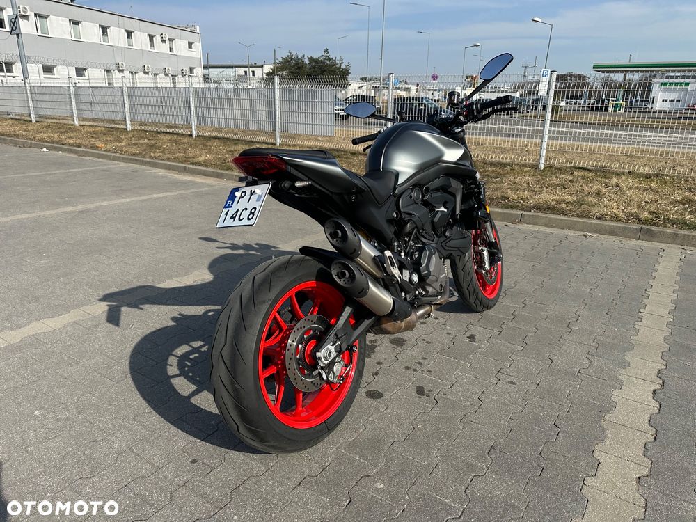 Ducati Monster - 4