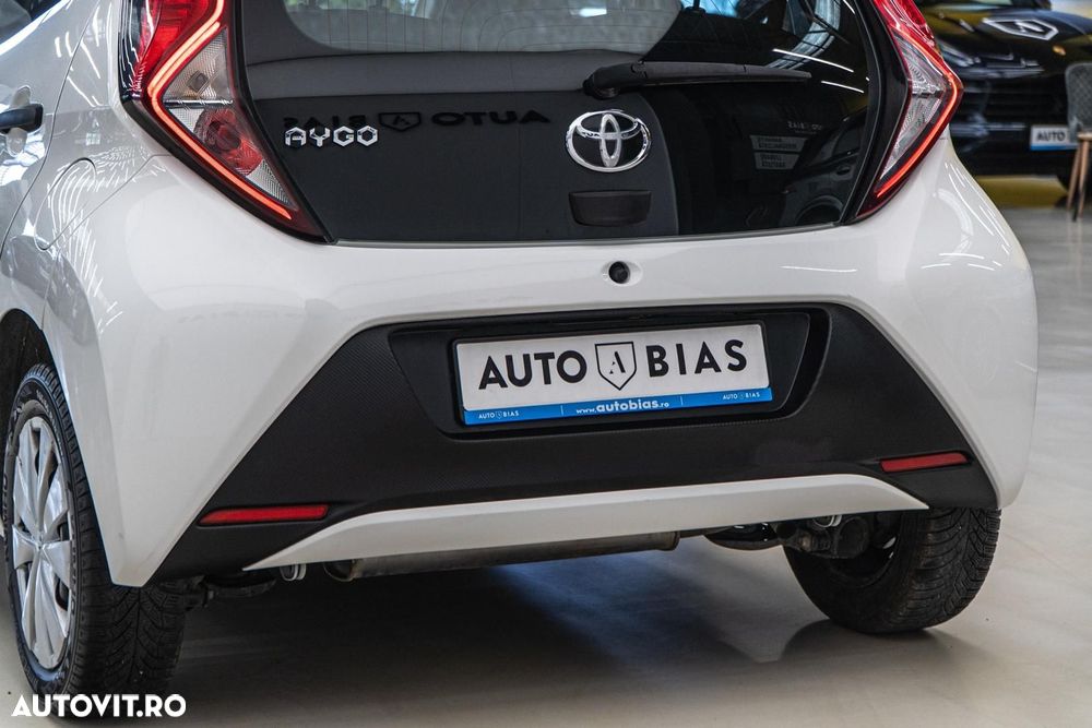 Toyota Aygo 1.0 VVY-I 5 usi X-style - 38