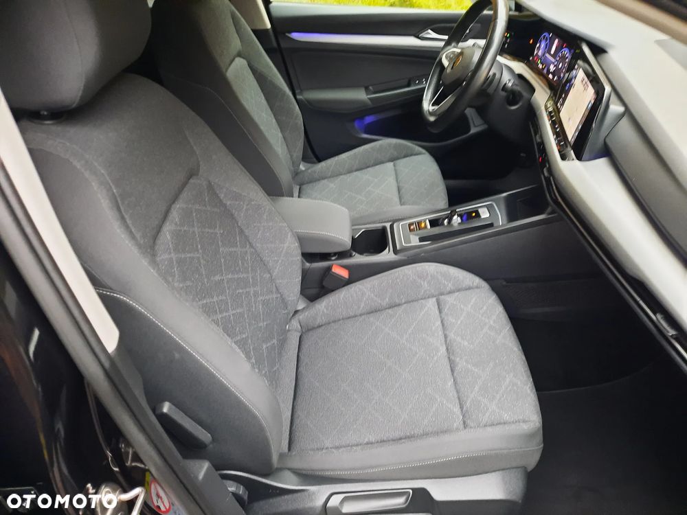 Volkswagen Golf - 15