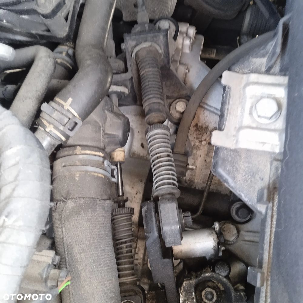 Volkswagen Passat 1.4 TSI BlueMotion Technology Comfortline - 31