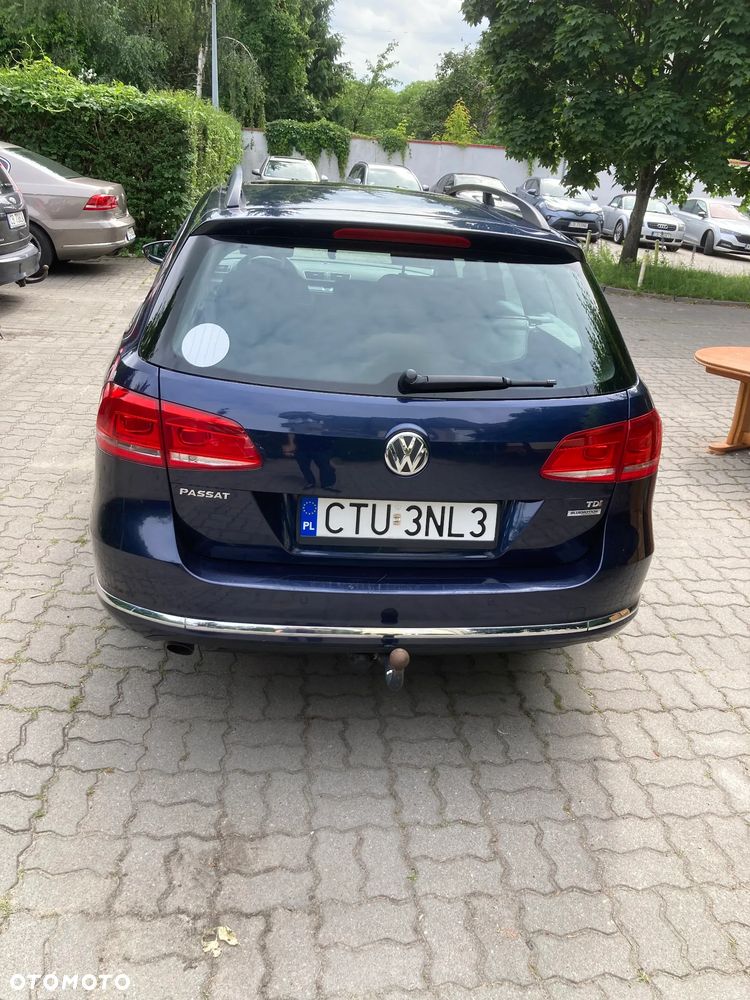 Volkswagen Passat 1.6 TDI BlueMotion - 11