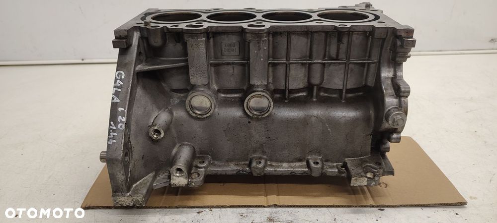 Blok silnika Hyundai i20 1,2 16V benzyna G4LA - 5