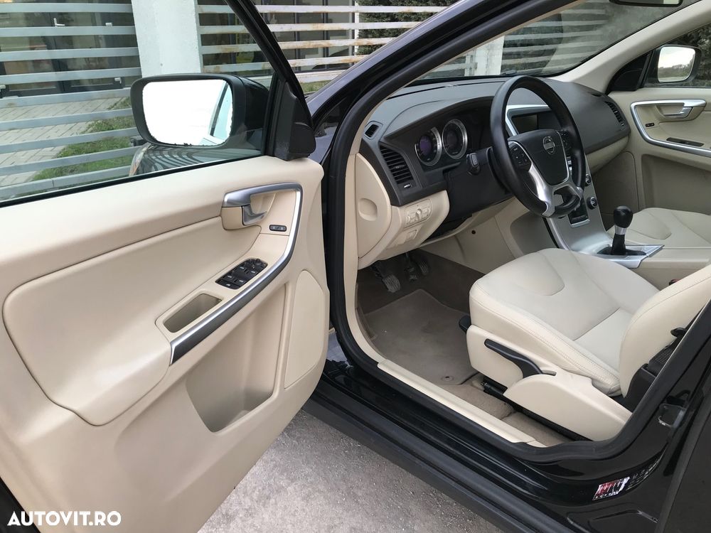Volvo XC 60 - 18