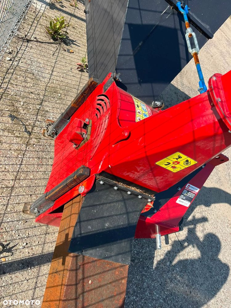 Rębak bębnowy RB-500 do ciągnika Remet CNC Technology 2025 r. - 7