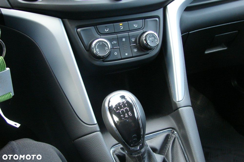 Opel Zafira - 26