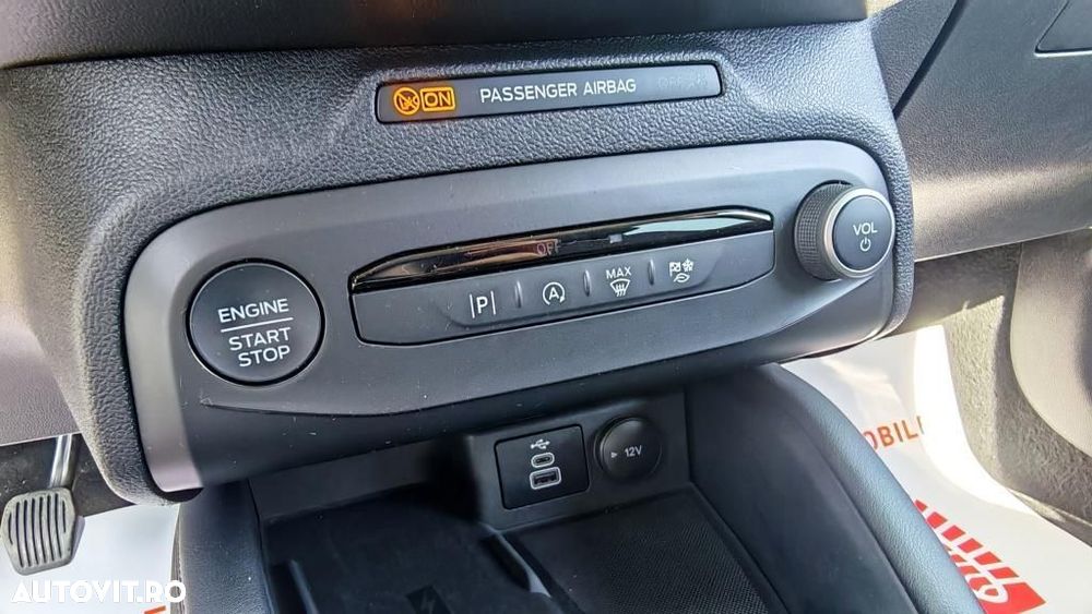 Ford Focus - 23