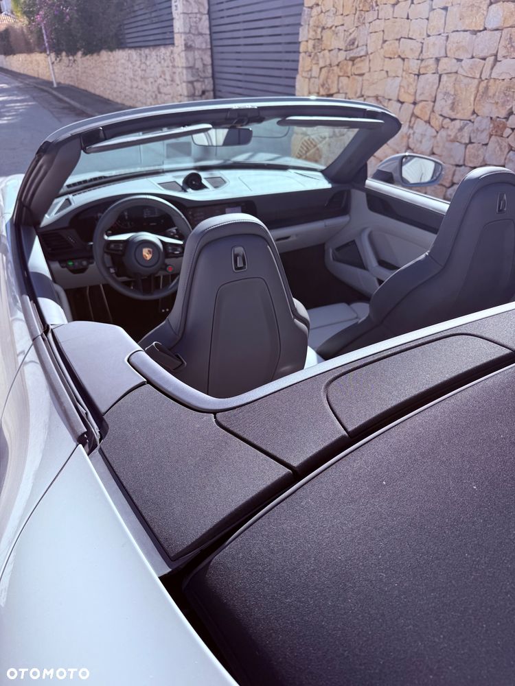 Porsche 911 - 23