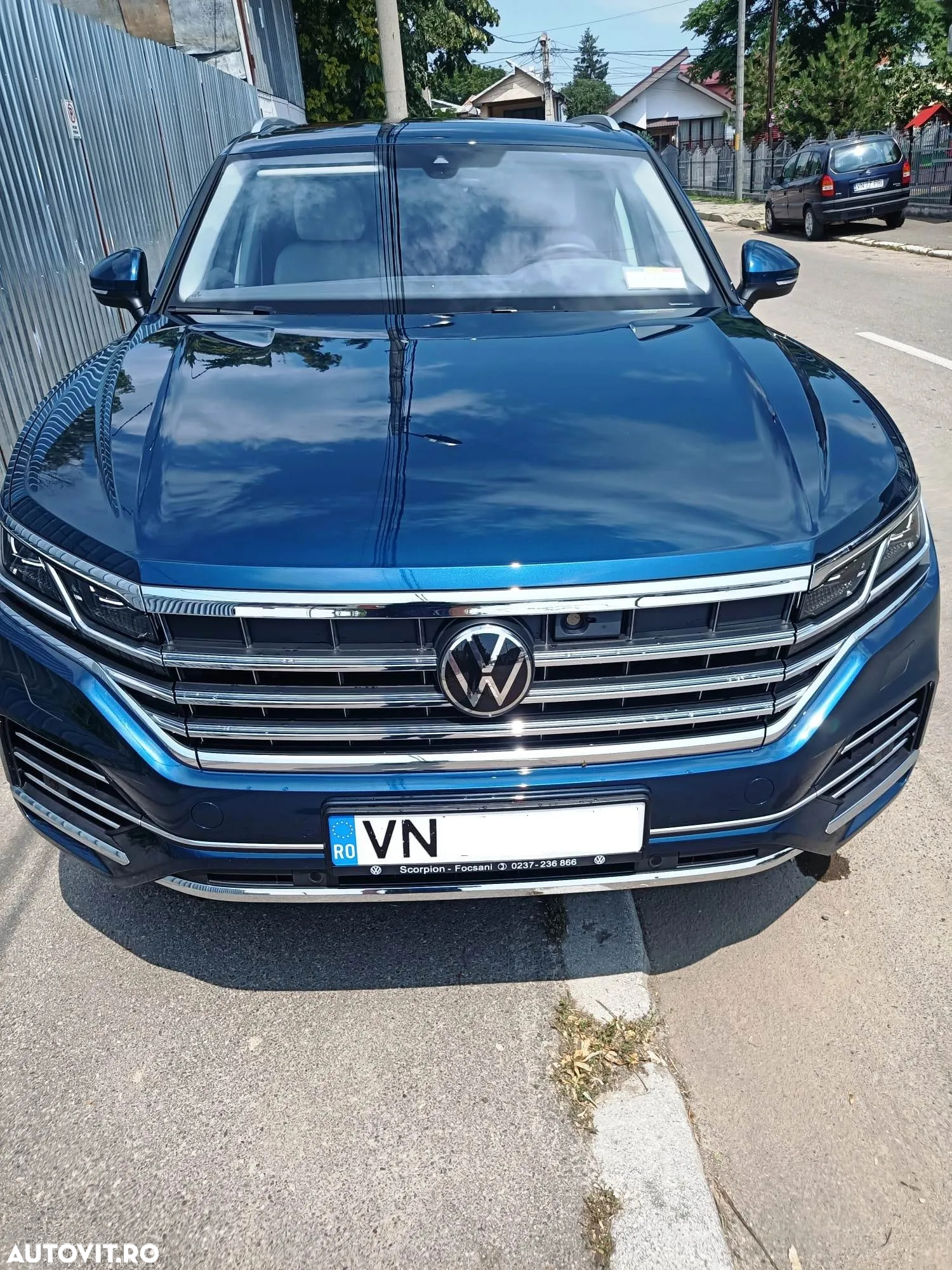 Volkswagen Touareg V6 TDI Elegance - 2
