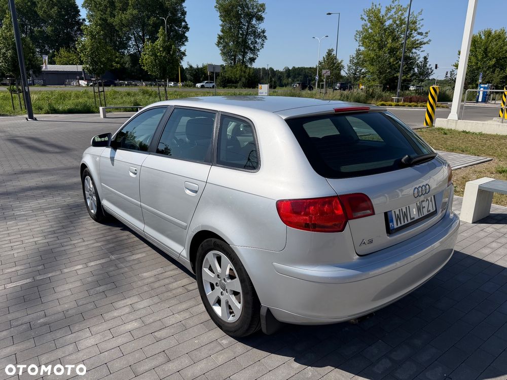 Audi A3 Sportback 2.0 TDI DPF Ambition S tronic - 3