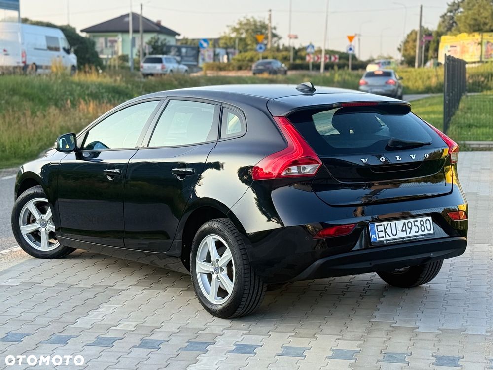 Volvo V40 - 6