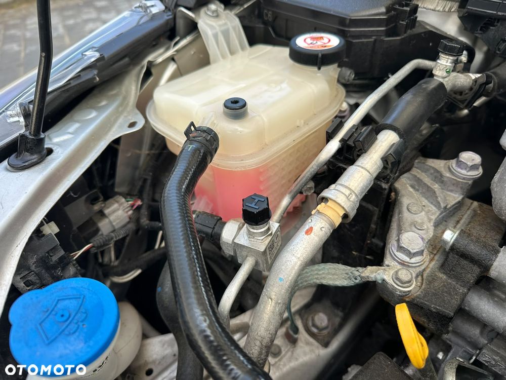 Toyota Corolla 1.8 Comfort - 12