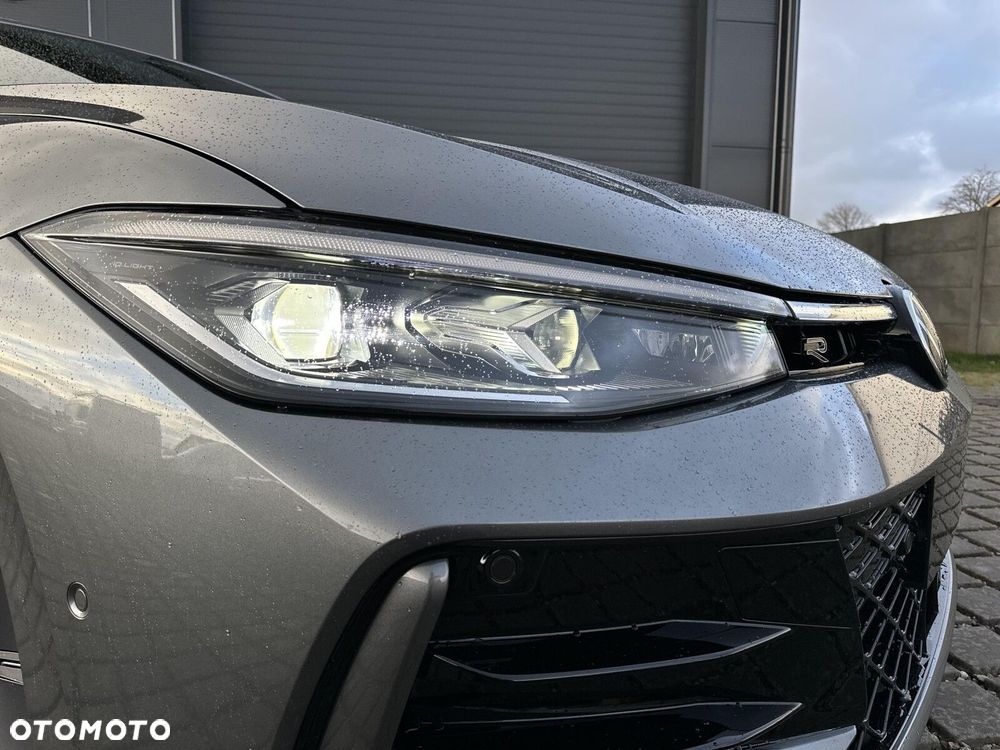 Volkswagen Passat Variant - 21