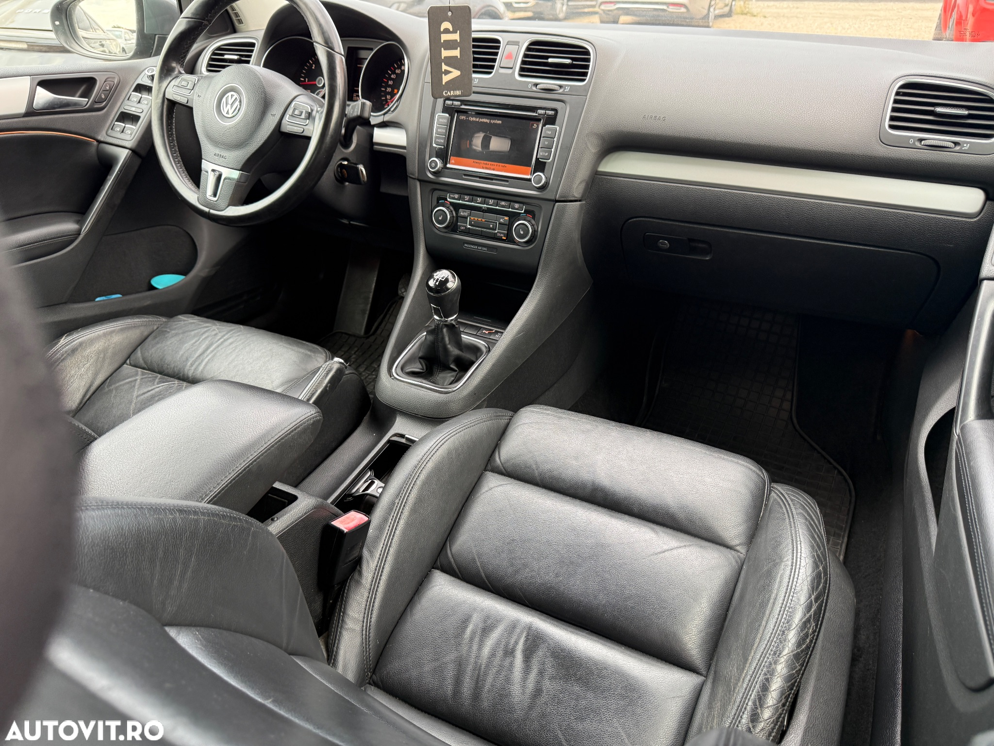 Volkswagen Golf 2.0 TDI DPF Highline - 17