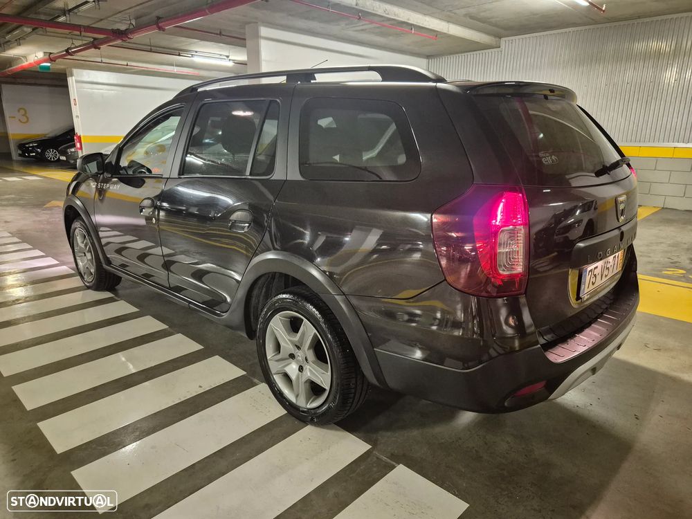 Dacia Logan MCV 0.9 TCe Stepway - 11