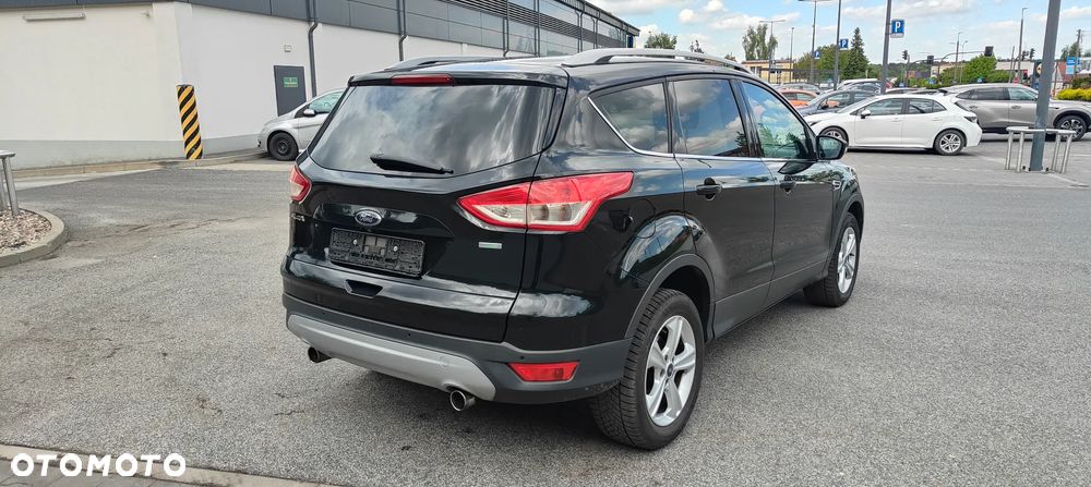 Ford Kuga 1.5 EcoBoost 2x4 Trend - 11