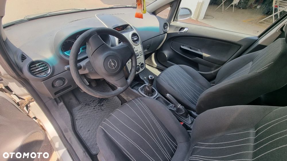 Opel Corsa 1.2 16V Enjoy - 6