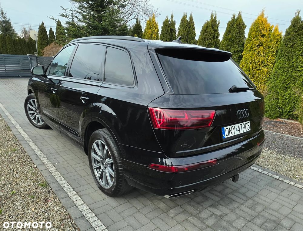 Audi Q7 - 3