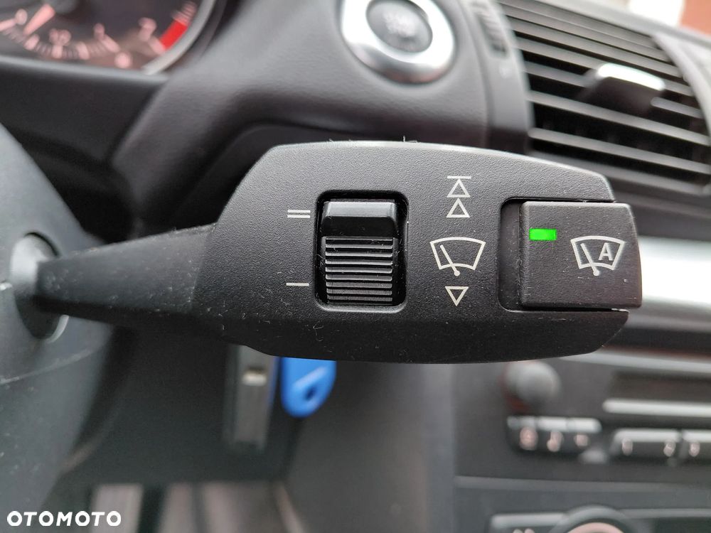 BMW Seria 1 - 15