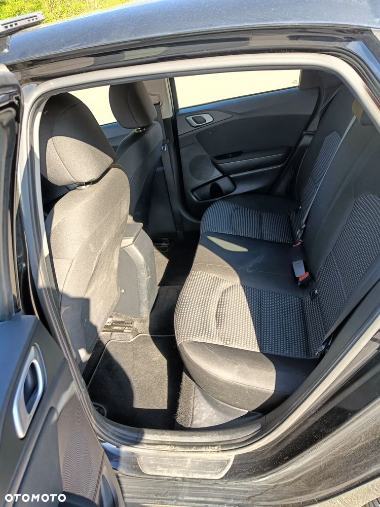 Kia Ceed 1.0 T-GDI S - 11