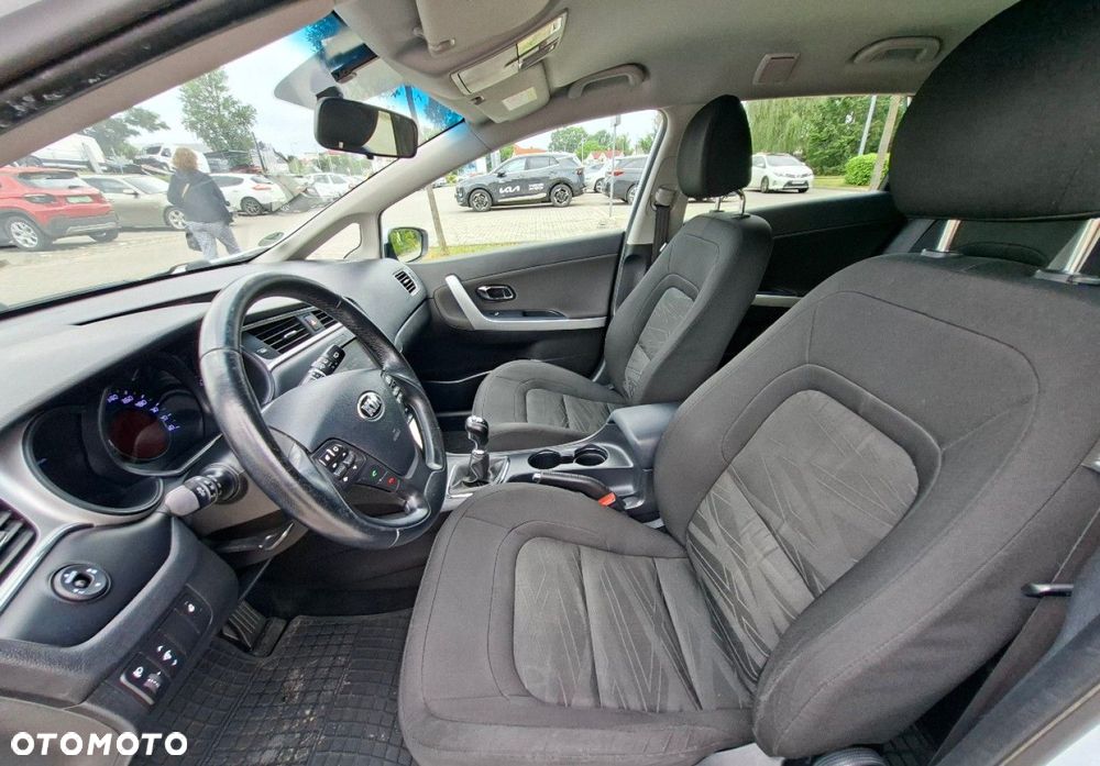 Kia Ceed - 20