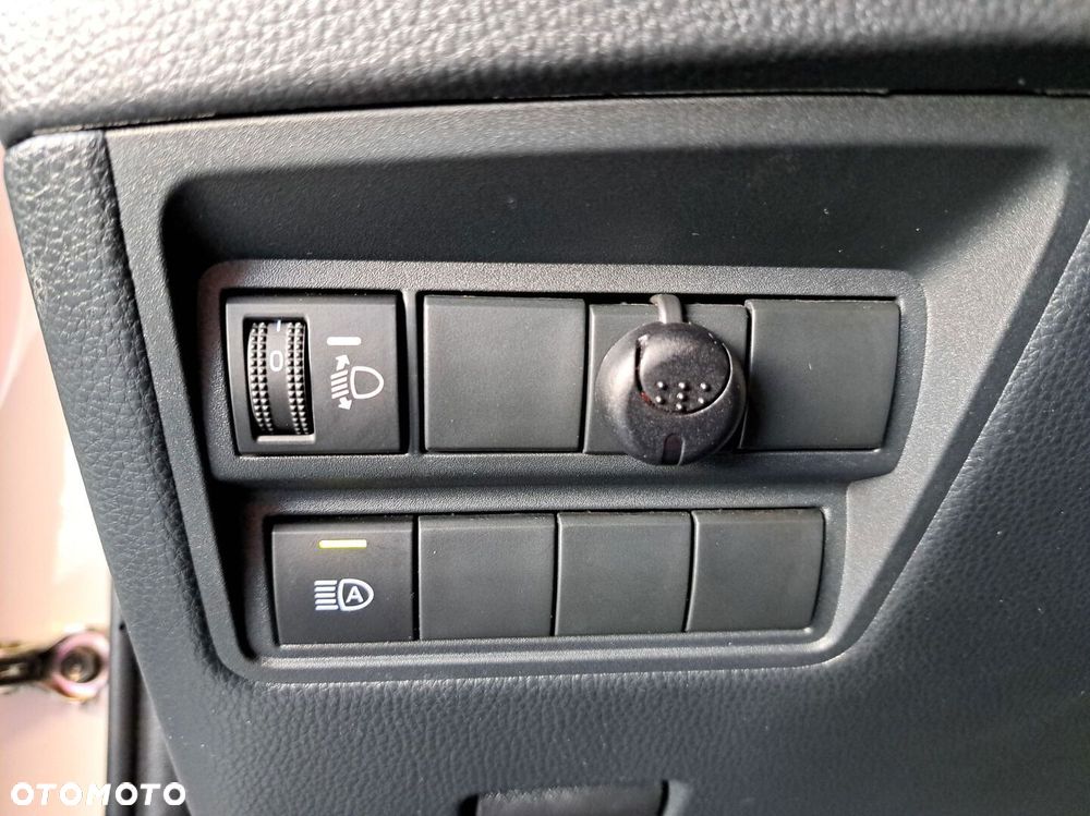 Toyota Yaris Cross Hybrid 1.5 Comfort - 32