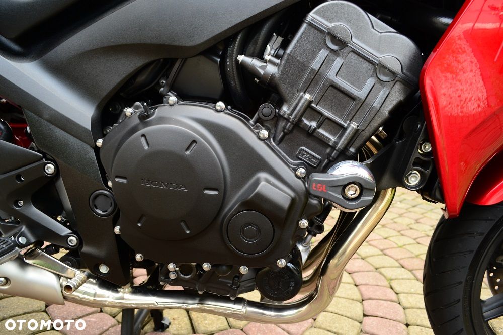 Honda CBF - 14