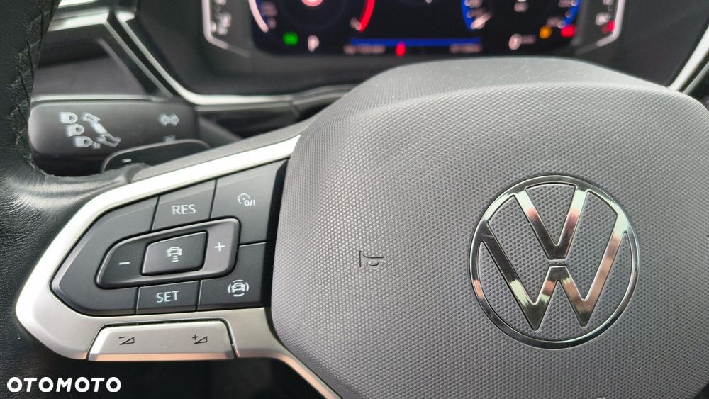 Volkswagen Touran - 15