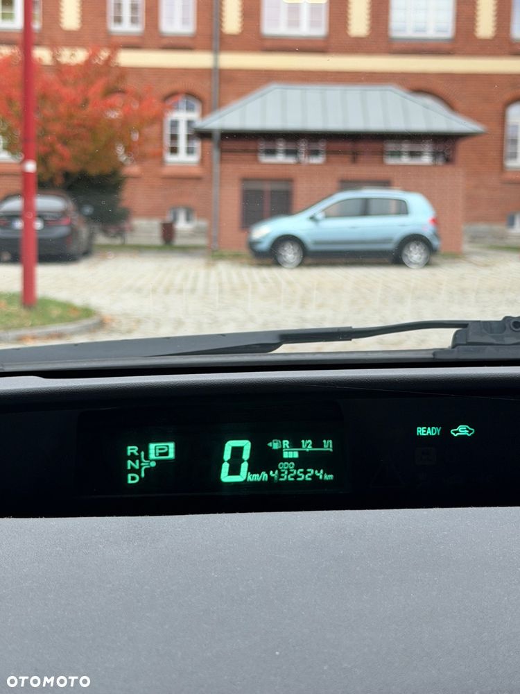 Toyota Prius - 9