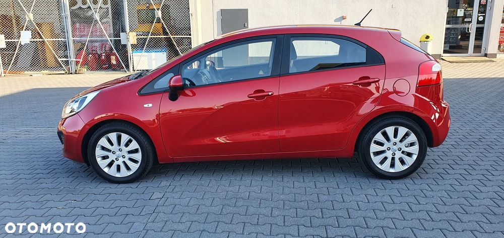 Kia Rio 1.4 Edition 7 - 3