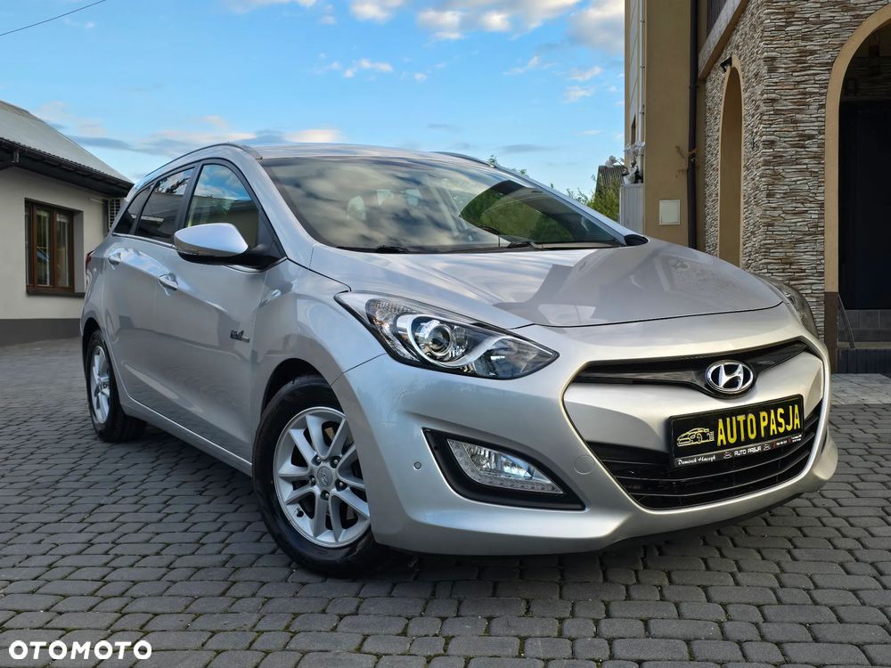 Hyundai i30 blue 1.6 GDI YES Gold - 5