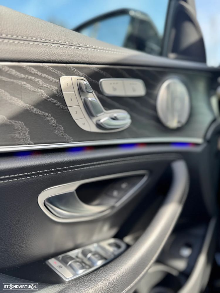 Mercedes-Benz E 300 de 4Matic 9G-TRONIC AMG Line - 22