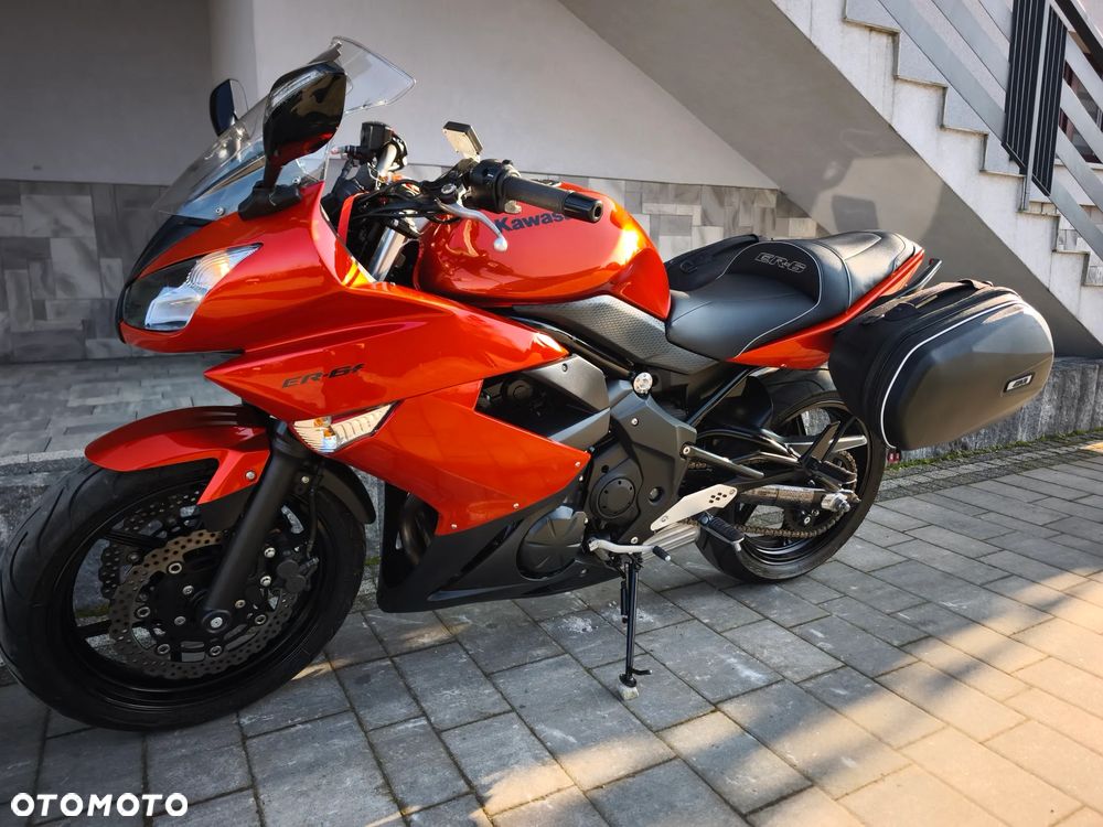 Kawasaki ER - 4