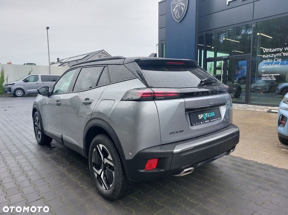 Peugeot 2008 - 4