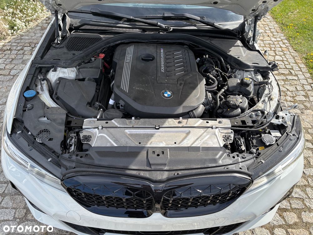 BMW Seria 3 M340i xDrive sport - 9