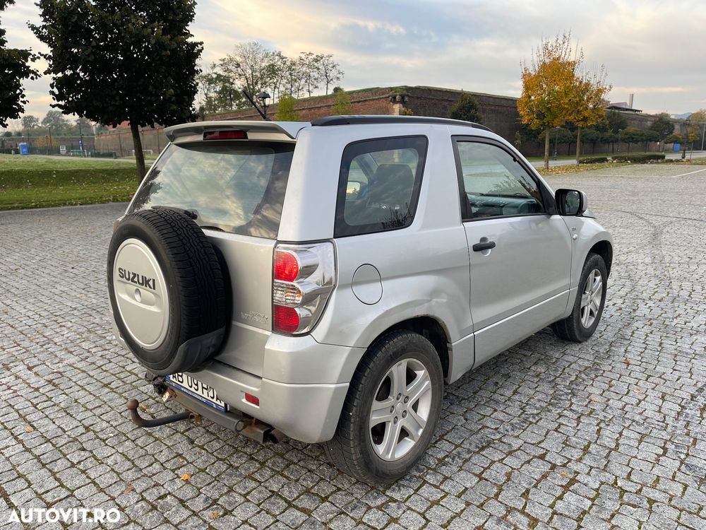 Suzuki Grand Vitara 1.9 DDIS Navi - 3