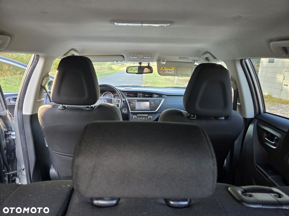 Toyota Auris - 30