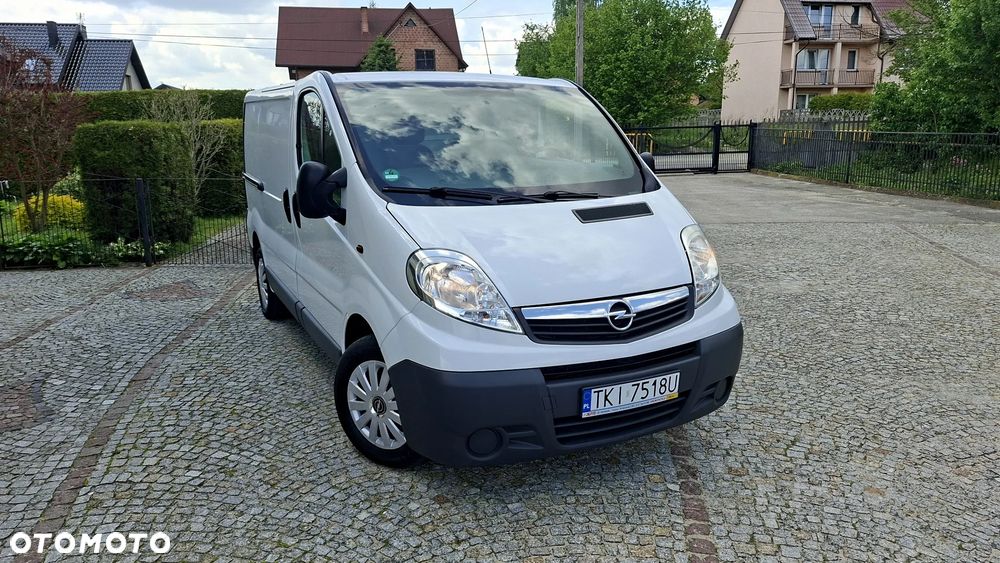 Opel VIVARO - 9