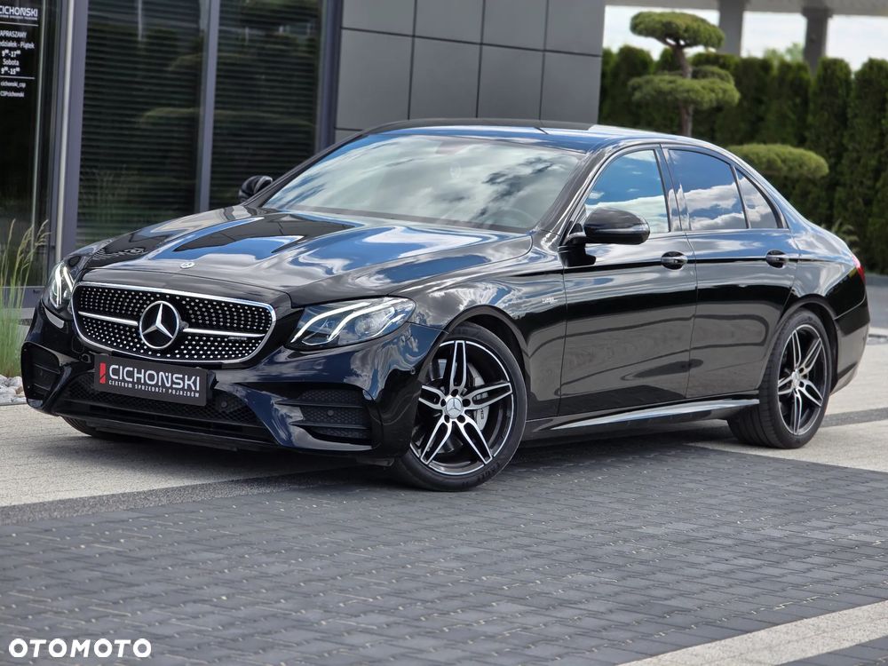 Mercedes-Benz Klasa E - 1