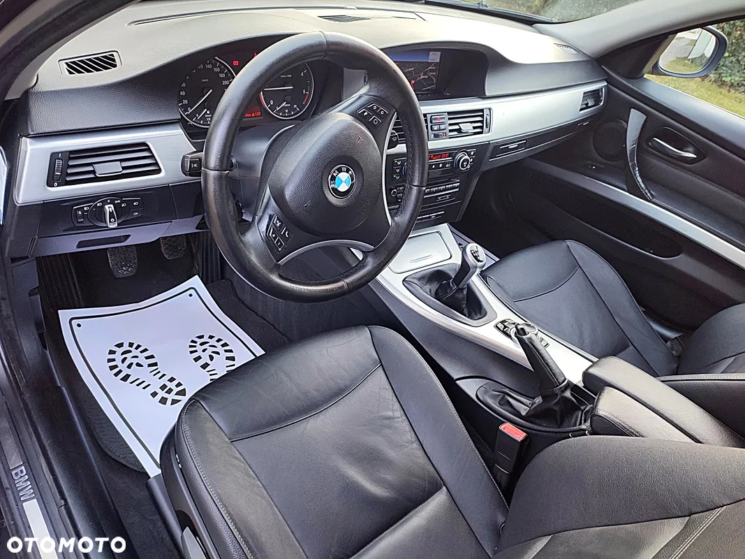 BMW Seria 3 320d - 10