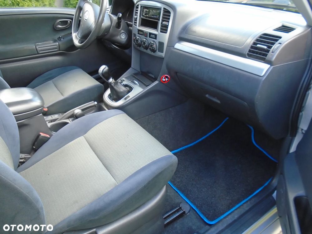 Suzuki Grand Vitara 2.0 - 11