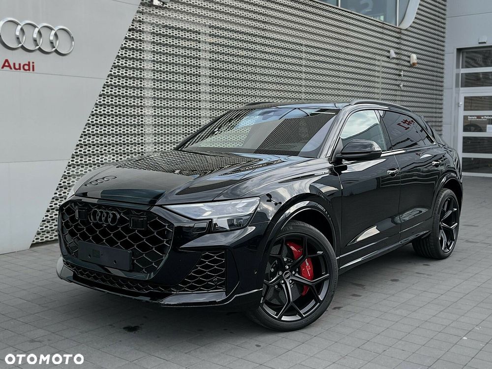 Audi RS Q8 - 19