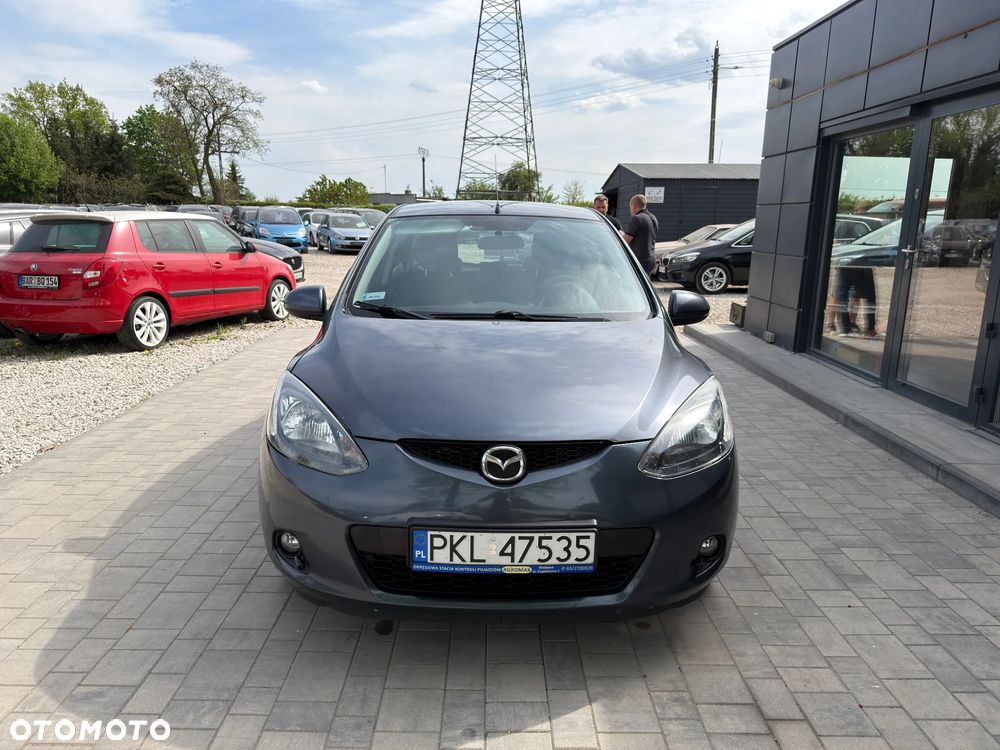 Mazda 2 - 6