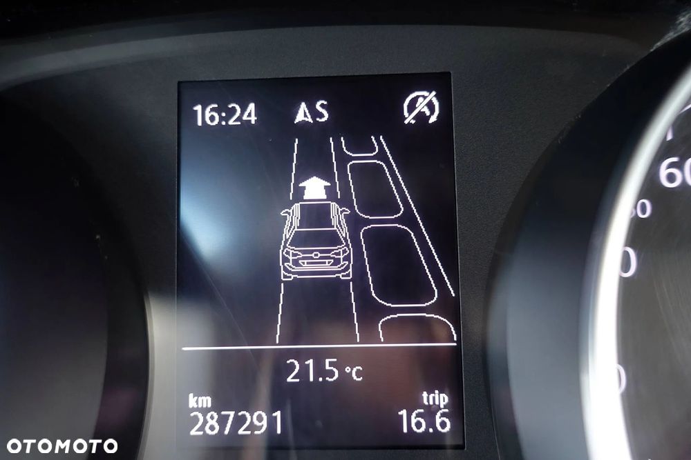 Volkswagen Golf 1.6 TDI BlueMotion Technology Allstar - 19