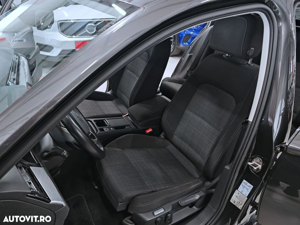 Volkswagen Passat 2.0 TDI SCR DSG Business - 8