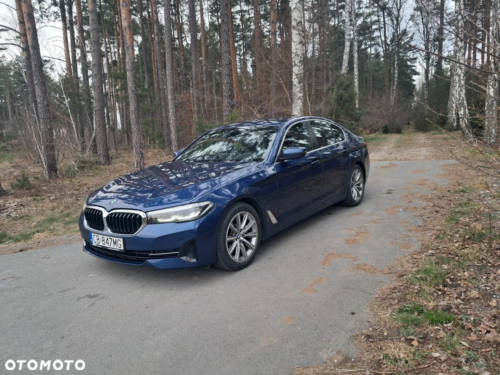 BMW Seria 5 520d Luxury Line - 2